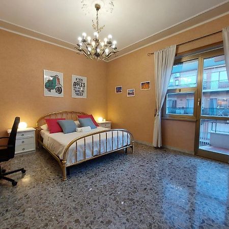 12Min Da Roma Centro Stanza Grande E Luminosa Hotel Ciampino Bagian luar foto