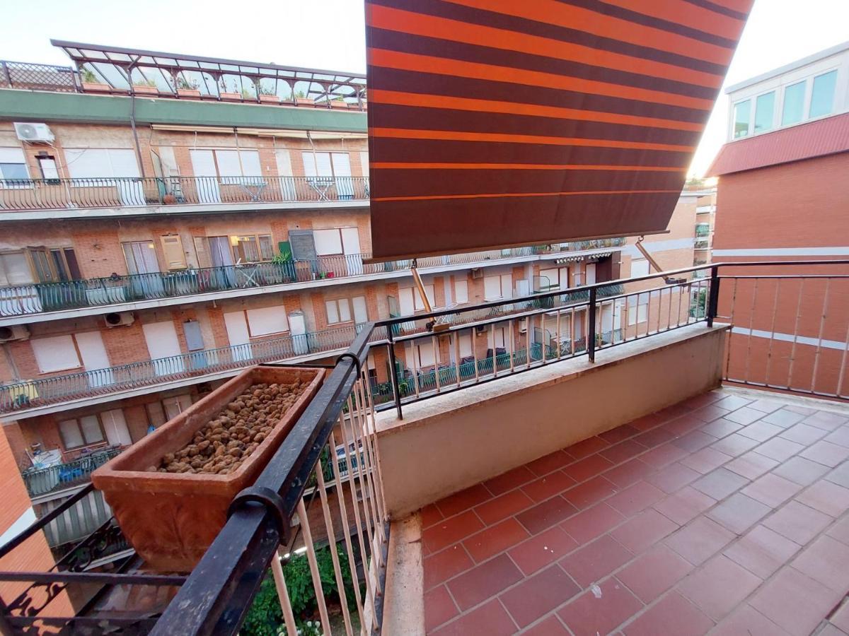12Min Da Roma Centro Stanza Grande E Luminosa Hotel Ciampino Bagian luar foto
