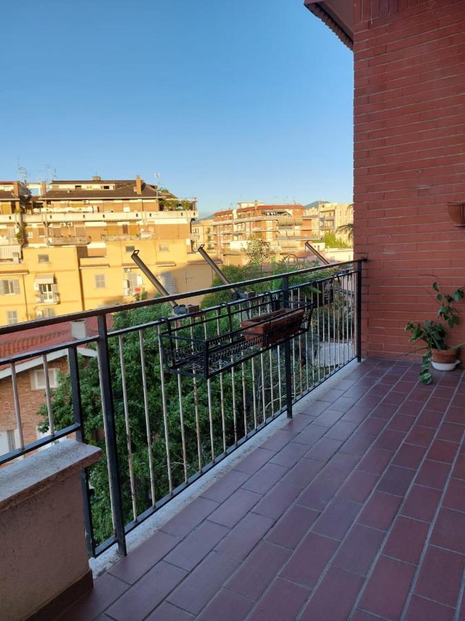 12Min Da Roma Centro Stanza Grande E Luminosa Hotel Ciampino Bagian luar foto